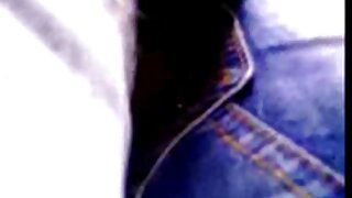 ಕೆಂಪು ಈಜುಡುಗೆಯಲ್ಲಿ ತುಪ್ಪುಳಿನಂತಿರುವ ರೆಡ್ ಹೆಡ್ ಸಫ್ಗಾರ್ಡ್ ಮಾದಕ ಚಿತ್ರ ಪೂರ್ಣ ಮಾದಕ ಸ್ಕೈಲಾ ಪೈಜ್ ಕಾಕ್